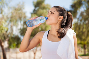 Water drinken beperkt gewichtstoename